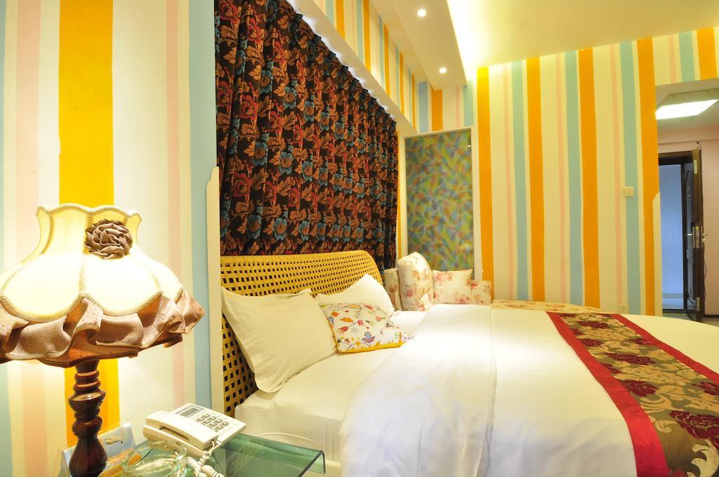 Liting Hotel Чэнду Экстерьер фото